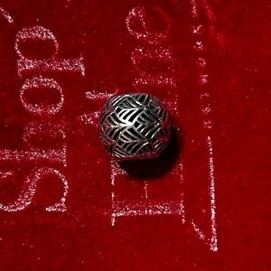 Pandora charm bracelet’s jewelry